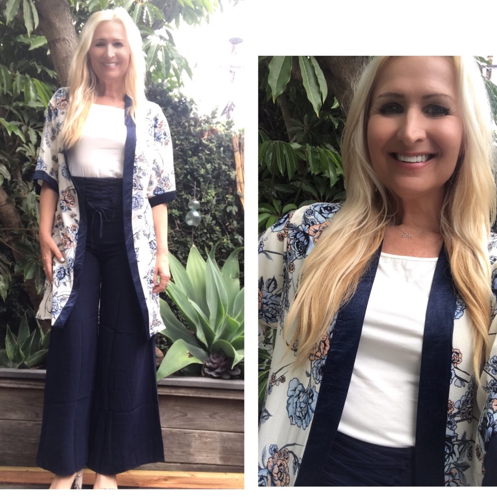 ☕️Navy Floral Cardigan🌟